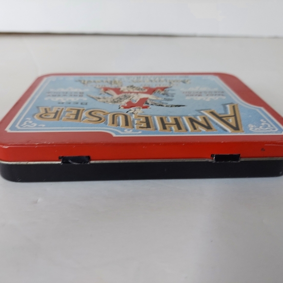 Anheuser Busch Budweiser Budweiser Girl 2-Decks Playing Cards in Tin Box 1991 - Picture 7 of 8